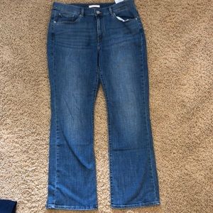 Levi Boot Cut Jeans